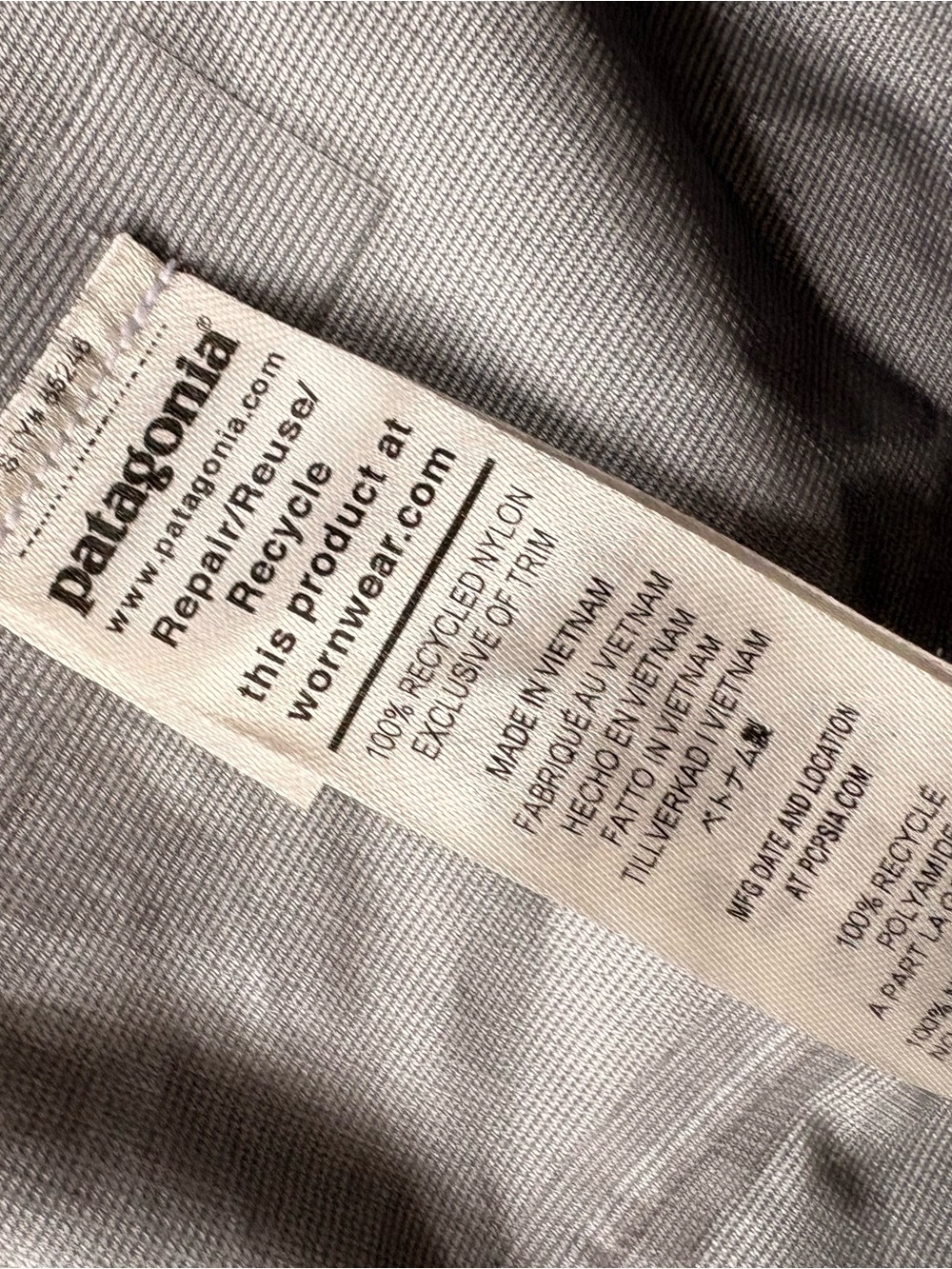 Patagonia Women’s Torrentshell 3L - Picture 3 of 4